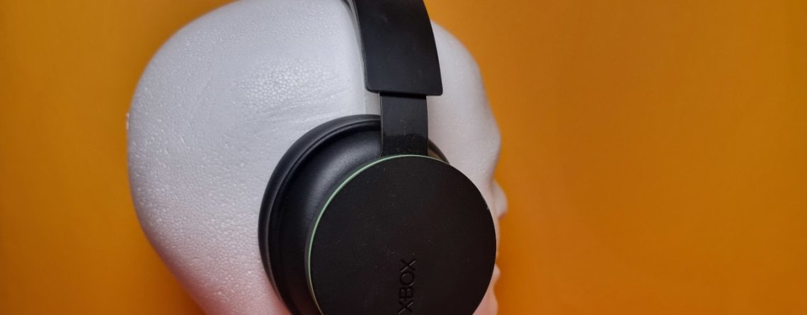 Titelbild Xbox Wireless Headset Seitenansicht