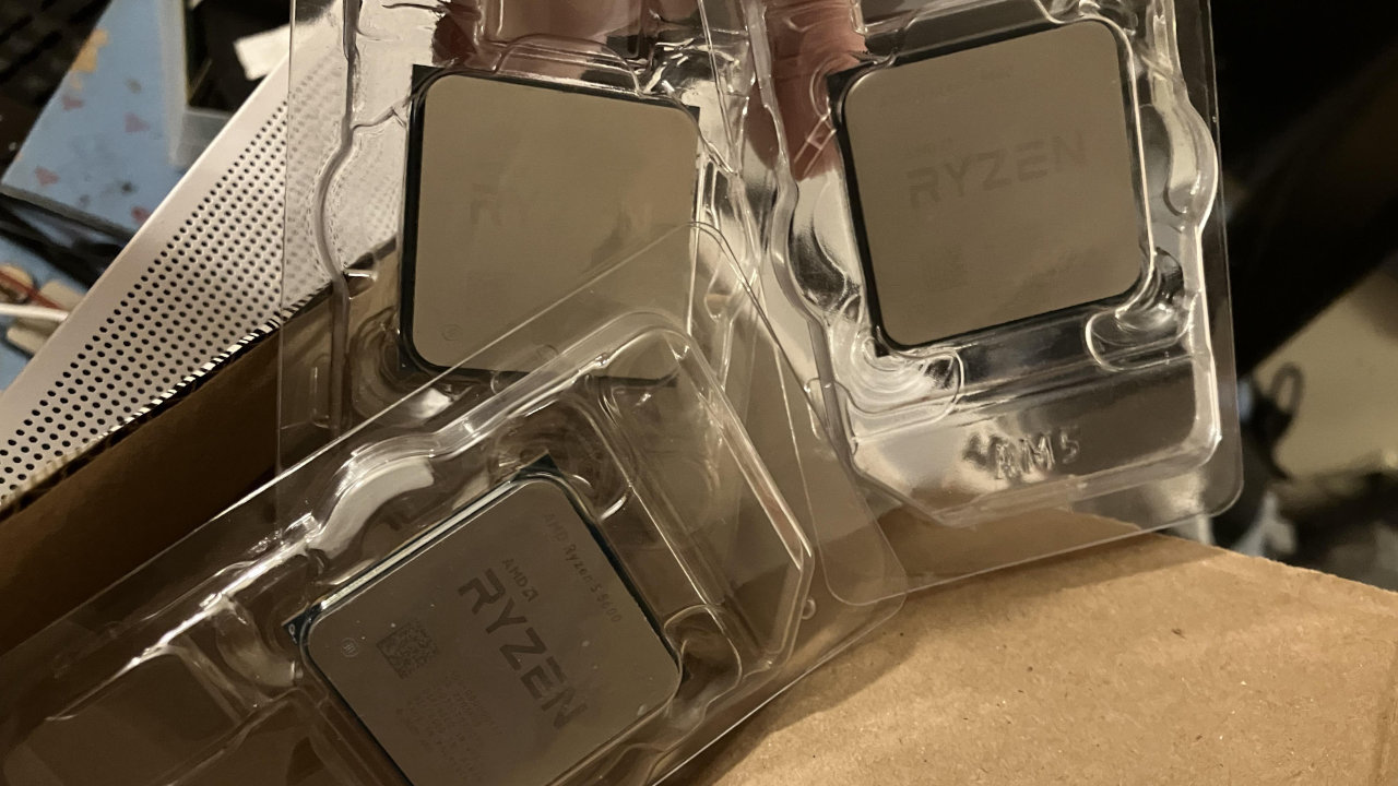 Hobbyist buys 4 broken AMD processors for 64 euros – Is lucky and saves a lot of money
