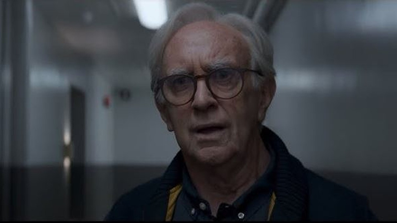 The new hit series on Netflix makes the best opening scene of a horror film even better