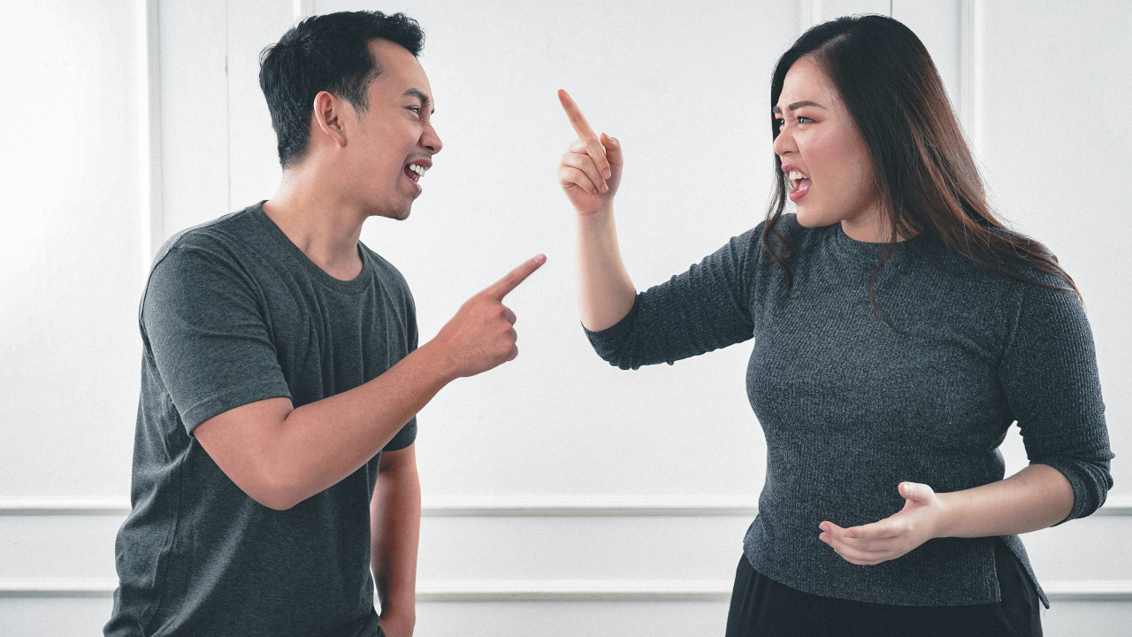 Player says: his girlfriend can’t build a gaming PC – She shows him, builds 12 computers right away