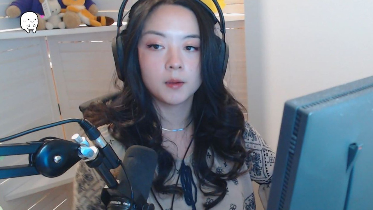 Twitch streamer becomes a figure of controversy on Twitter after a clip viewed by 19 million people
