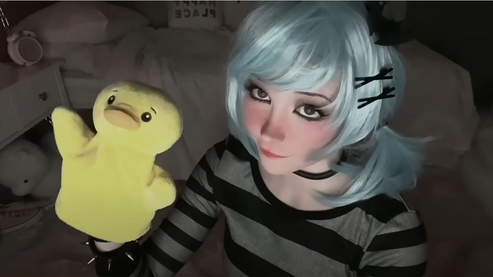 19-year-old sells her bathwater on the internet: Now she tells what she has earned with it