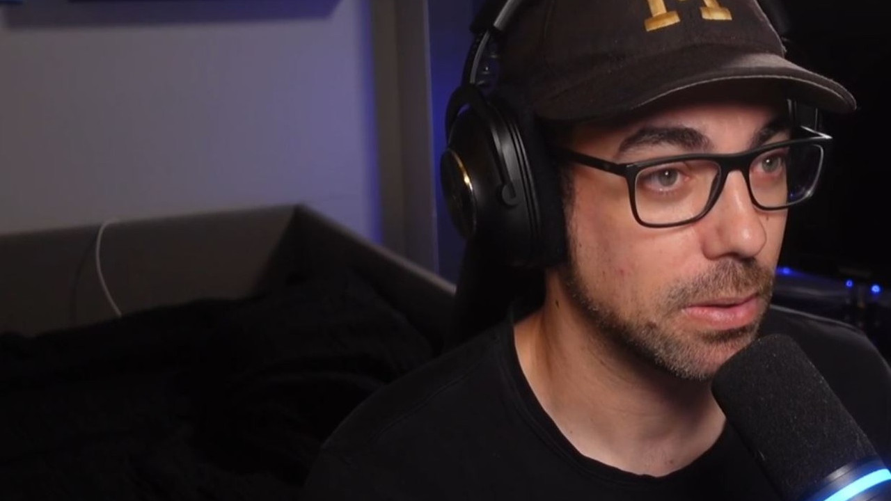 A Twitch streamer explodes with frustration after a new announcement regarding Star Citizen