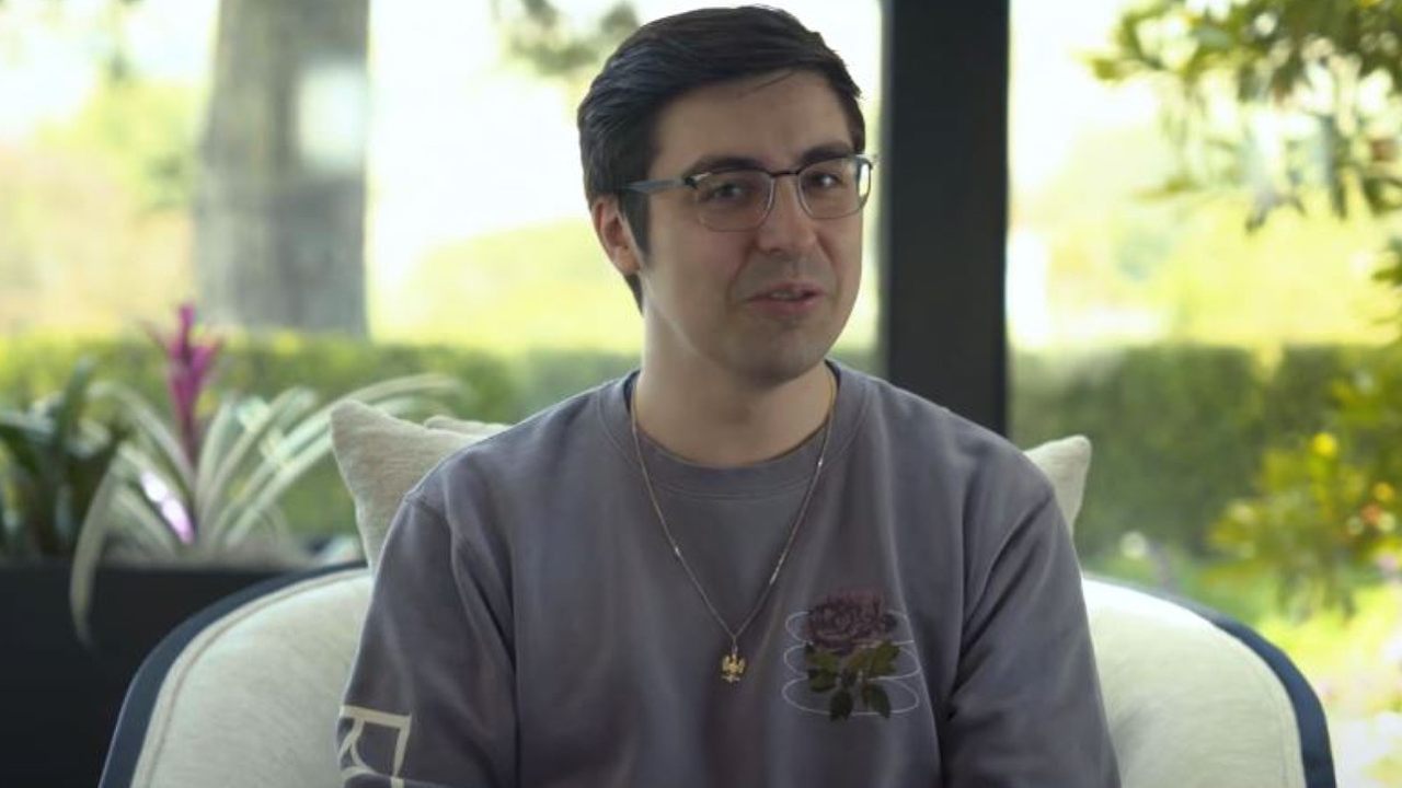 Twitch: Shooter-Legende shroud erklärt, warum er jeden Tag eine besondere Kette trägt