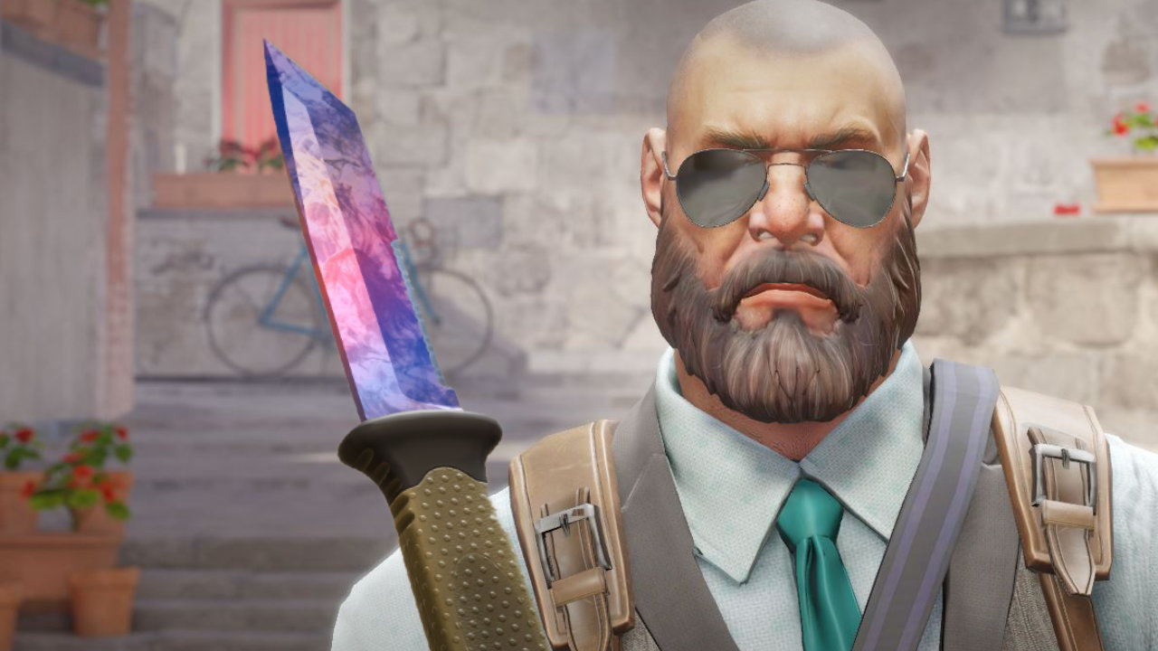 Ein Spieler von Counter-Strike 2 zieht vor über 60.000 Zuschauern ein seltenes Messer – Das Publikum tobt