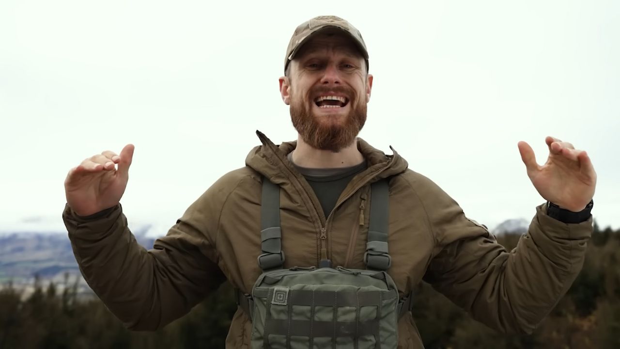 After a few hours, fans have already found the drop-off location of 7 vs. Wild – A few pictures were enough