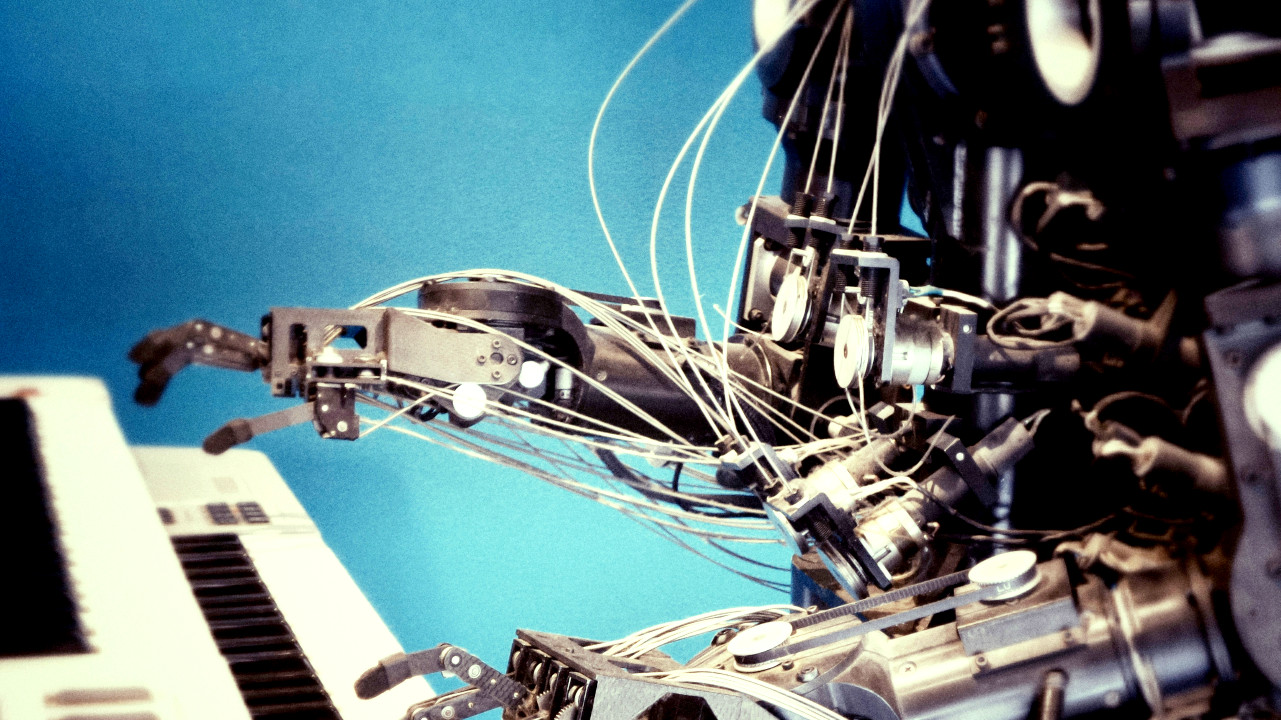 American earns millions with AI music that nobody listens to, now must go to court