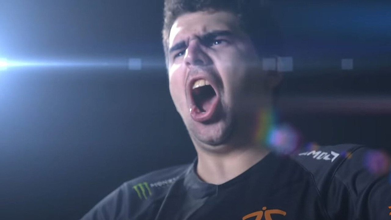 25-jähriger Profi in LoL rastet auf Twitch so aus, dass er zum Spezialisten für mentale Gesundheit geht