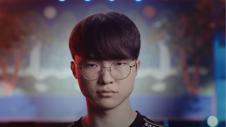 LoL: Faker und T1 kriseln das ganze Jahr, zerstören im Viertelfinale der WM ein Team der Weltklasse