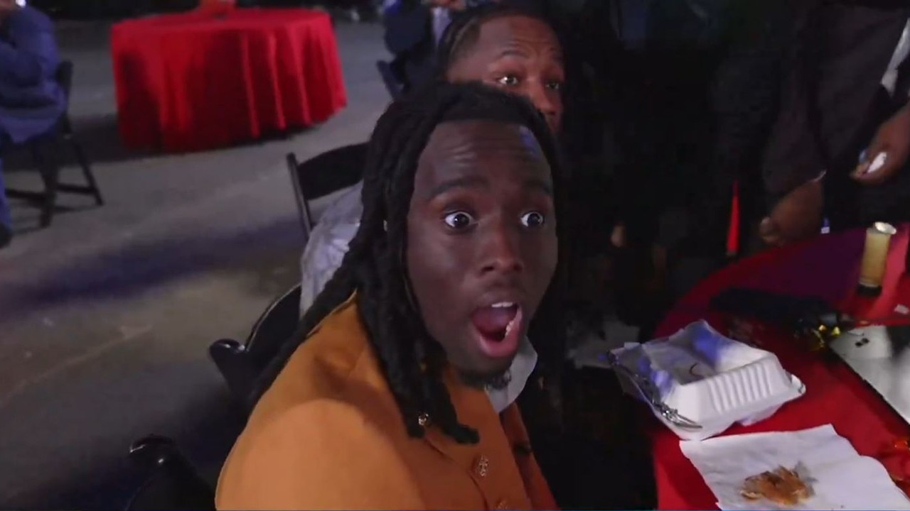 Die Nummer 1 von Twitch sagt, er hört mit Streamen auf, um Basketball-Profi zu werden – So lief es für Kai Cenat