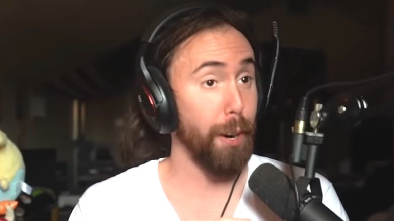 Vater von Twitch-Streamer Asmongold stellt ihn live im Stream bloß