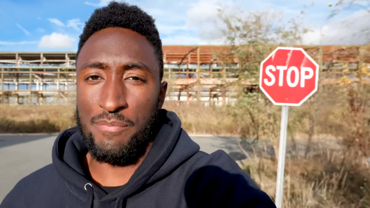 Bekannter Tech-YouTuber bringt mit gesponsertem Video seine Community gegen sich auf, eine Aktion darin könnte sogar die Polizei interessieren