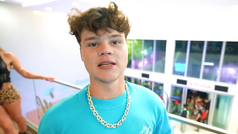 Jack Doherty reagiert auf Kritik nach Hochzeitsstream.