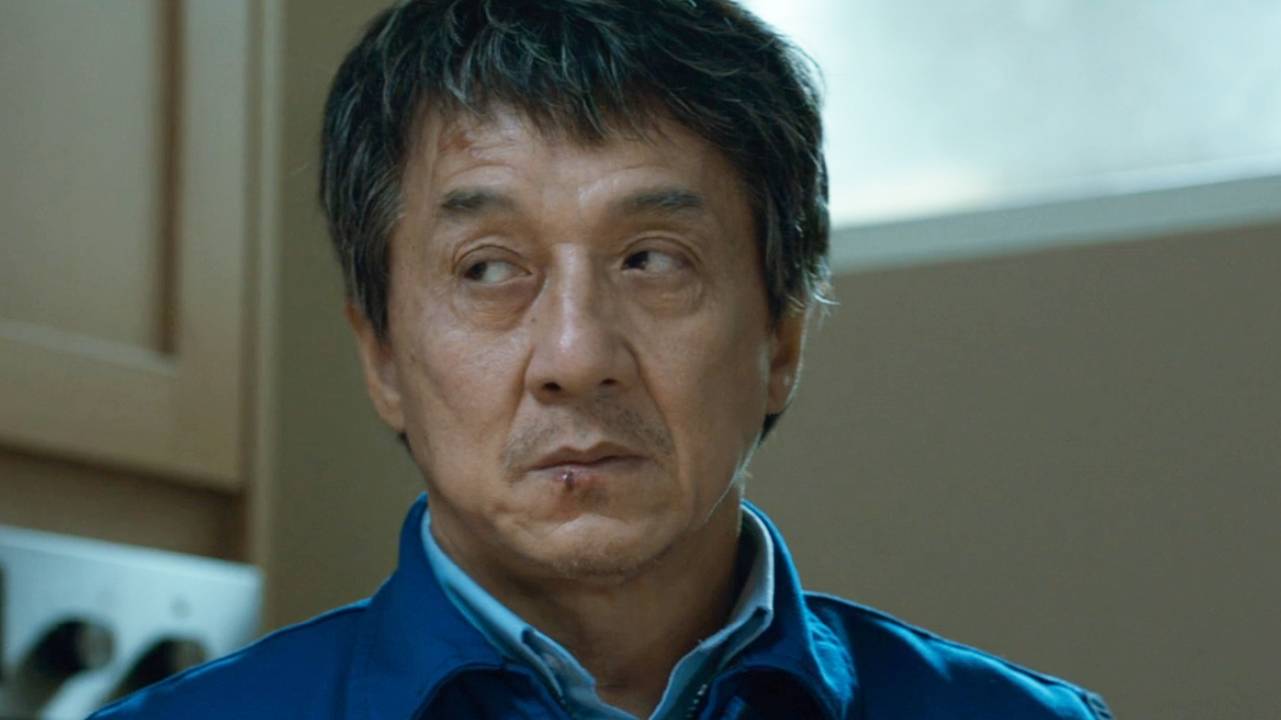 In einem harten Thriller legt sich Jackie Chan mit der irischen Mafia an und ihr könnt es kostenlos gucken – Ihr solltet euch aber beeilen