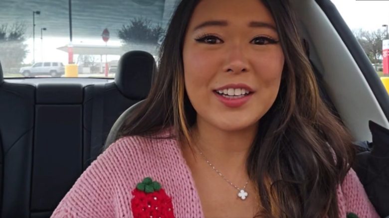 26-year-old is the biggest streamer on Twitch – receives criticism for not wanting to pay back her parents the money for university