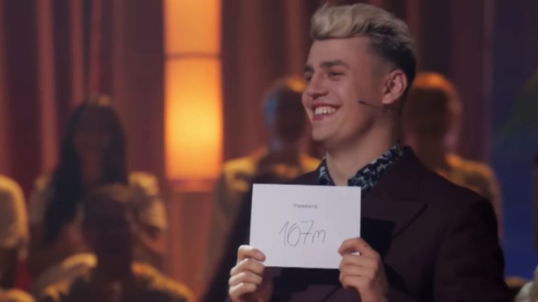 Papaplatte gets eliminated from game in Pro7 show because he thinks the Brandenburg Gate is 165 m high