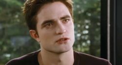 Robert Pattinson in Twillight Breaking Dawn Part 2