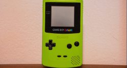 Titelbild Gameboy Unsplash