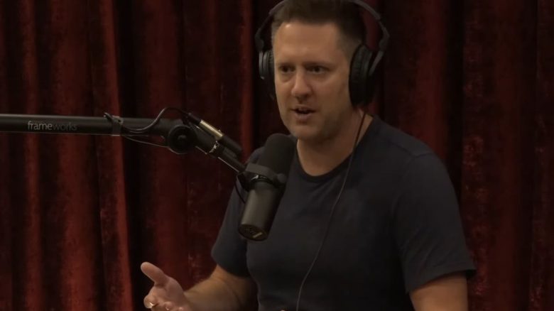 Gaming magazine is discontinued after 33 years: Director behind District 9 saves it, rehires everyone