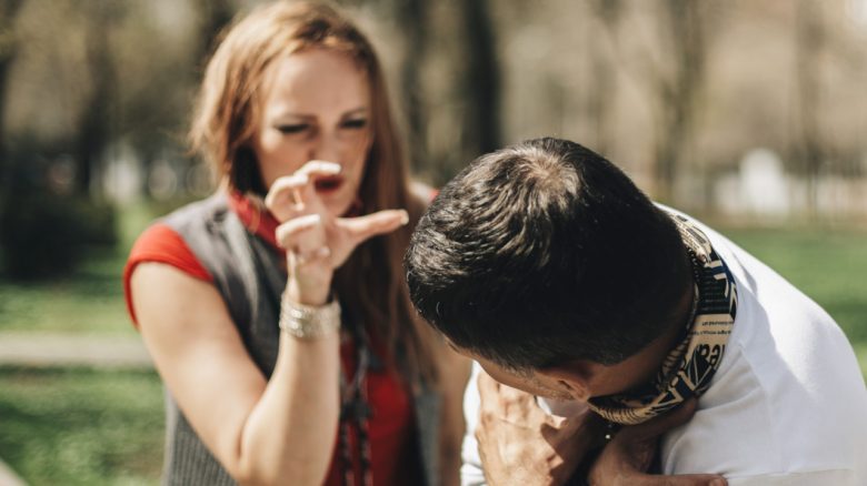 Gamer-Dad ist super erfolgreich im Leben, hat Haus und Kinder, aber seine Frau stört sich am Zocken