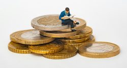 Titelbild Geld und Studium