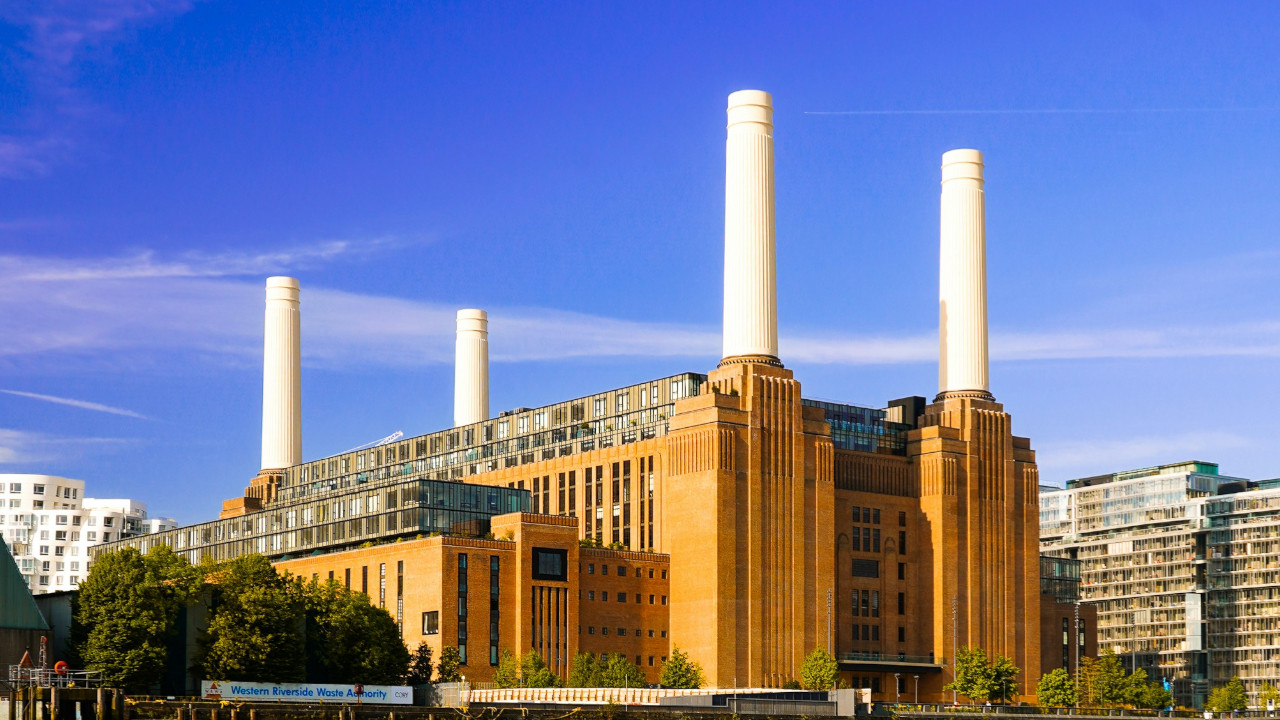 Elon Musk lässt dutzende Gasturbinen laufen, um seine KI Grok zu betreiben, hat aber „vergessen“, die Genehmigungen einzuholen