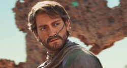 Dune: Awakening soll jede Woche neue Tiefe Wüste erhalten, doch schon nach 2 Monaten bricht Funcom das Versprechen: „Eine schreckliche Erfahrung“ - Titelbild zeigt Spielcharakter aus Dune: Awakening