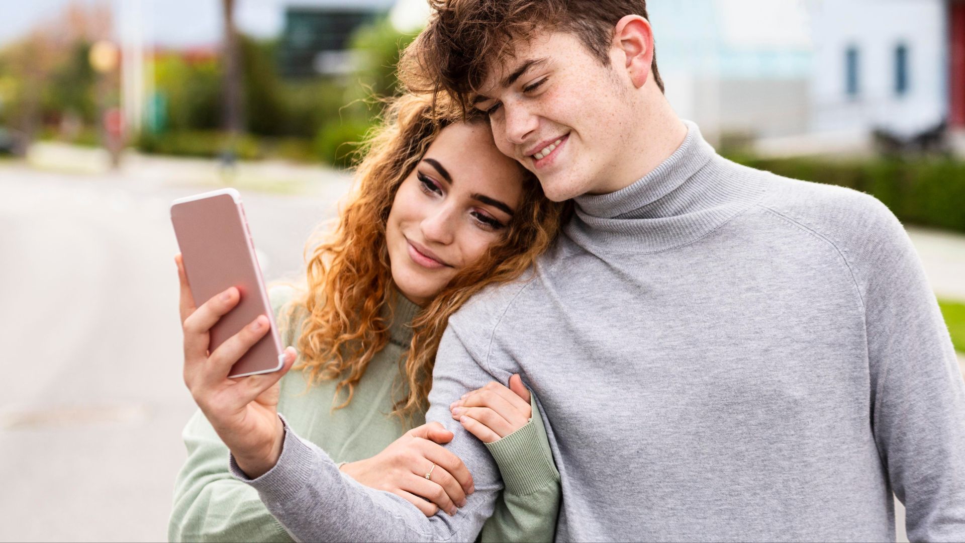 Dating apps feel like work for Gen Z, they prefer romances like in the movies