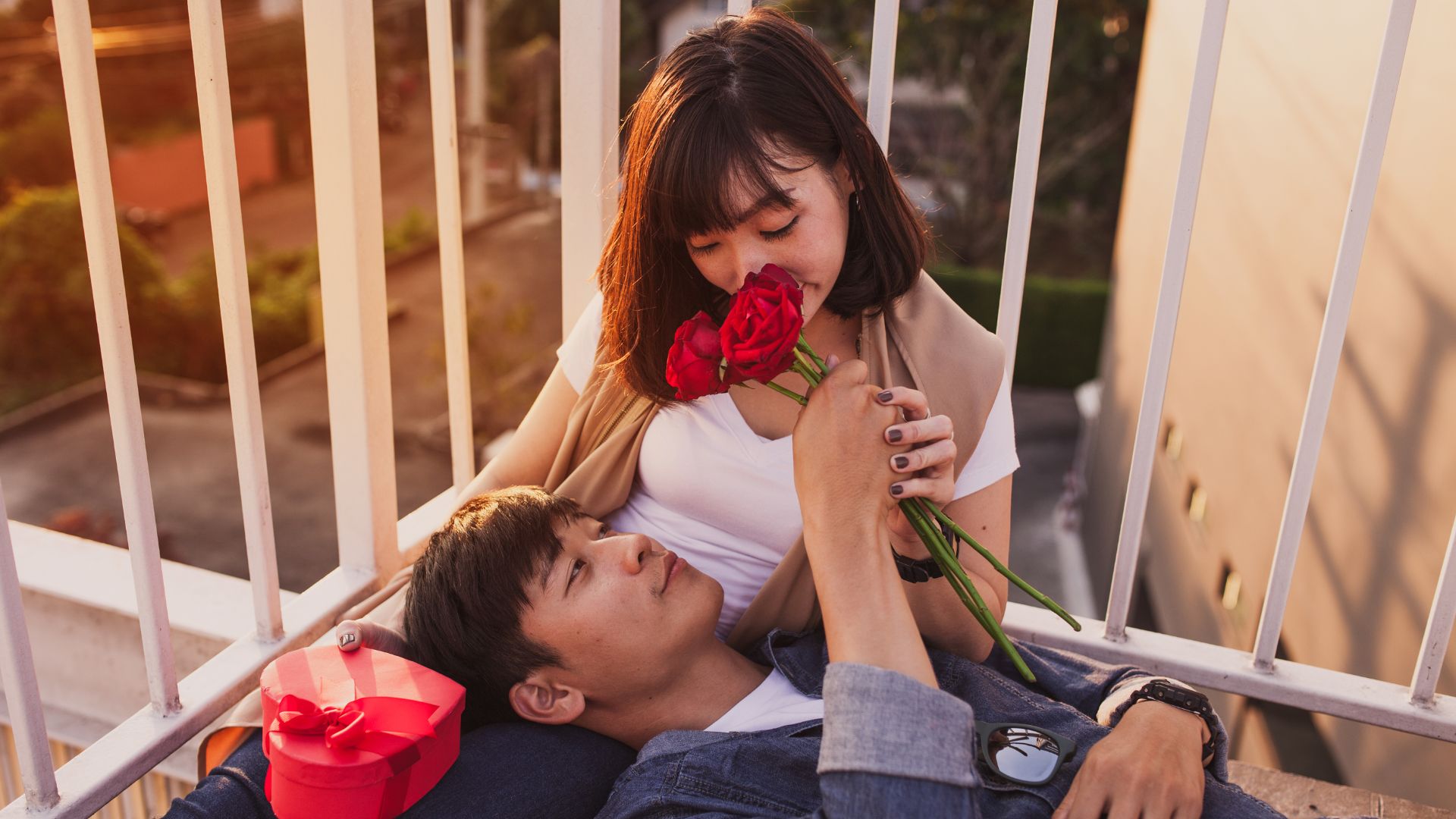 Dating-Apps fühlen sich für Gen Z wie Arbeit an, sie wollen lieber Romanzen wie im Film