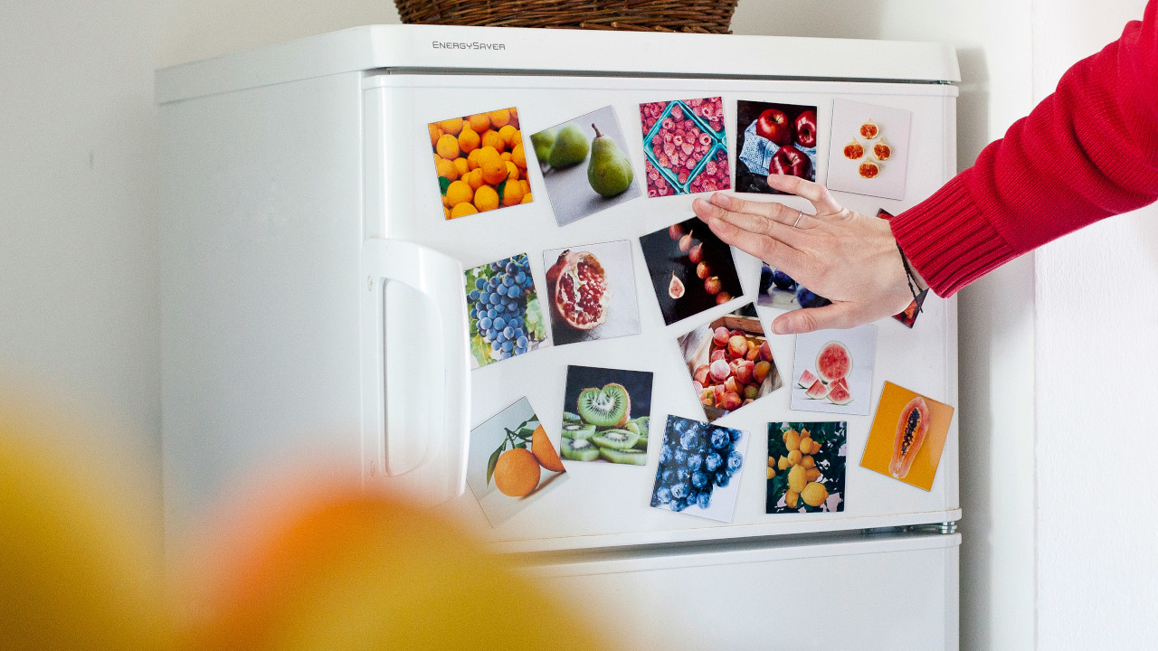Was bedeutet es, wenn der Kühlschrank nachts laute Geräusche macht?