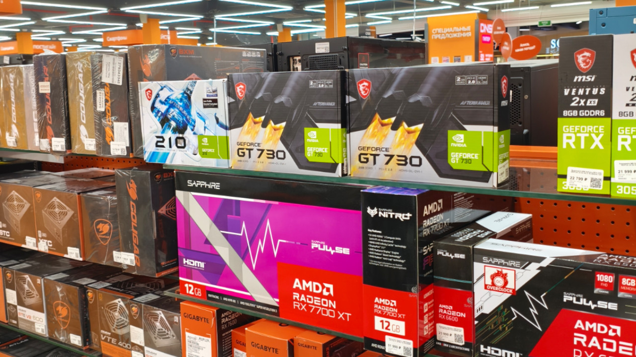 Ein Geschäft verkauft Grafikkarten, die über 16 Jahre alt sind, doch wer kauft sowas heute noch?