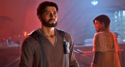 Spieler von Dune: Awakening sind vom immergleichen Loot genervt, doch die Entwickler wollen das jetzt ändern - Titelbild zeigt Spielcharakter