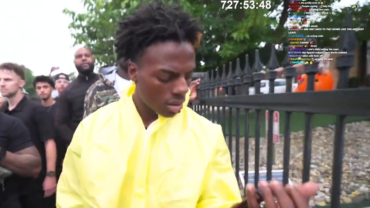 Twitch streamer shows up with so many fans at Walter White’s house that the owner threatens to call the police