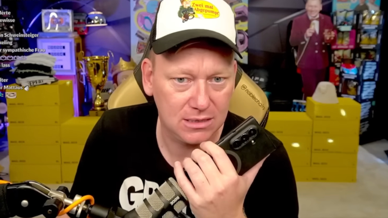 Knossi wurde damals auf Twitch riesig, weil er Online-Casino gestreamt hat, will aber gar nicht zu „denen“ gehören