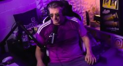 Maximilian Schradin in seinem Twitch-Stream