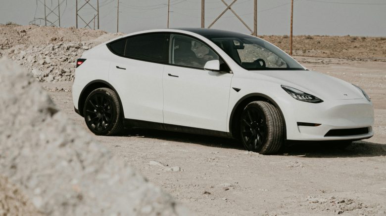 Titelbild Tesla Y Modell Unsplash