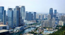 Titelbild Wolkenkratzer in China Unsplash