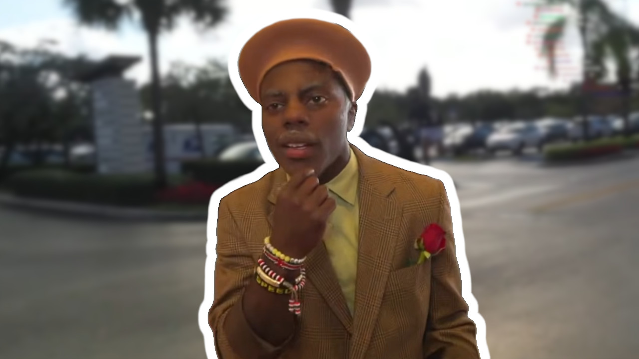 Twitch streamer was banned 5 years ago for his behavior, now advises a young viewer