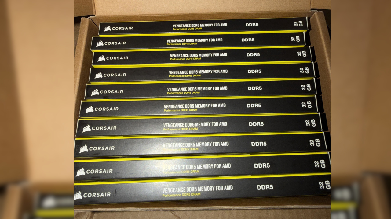 Nutzer zahlt 280 Euro für Arbeitsspeicher, bekommt wohl versehentlich eine Kiste mit RAM geliefert, die viel mehr wert ist