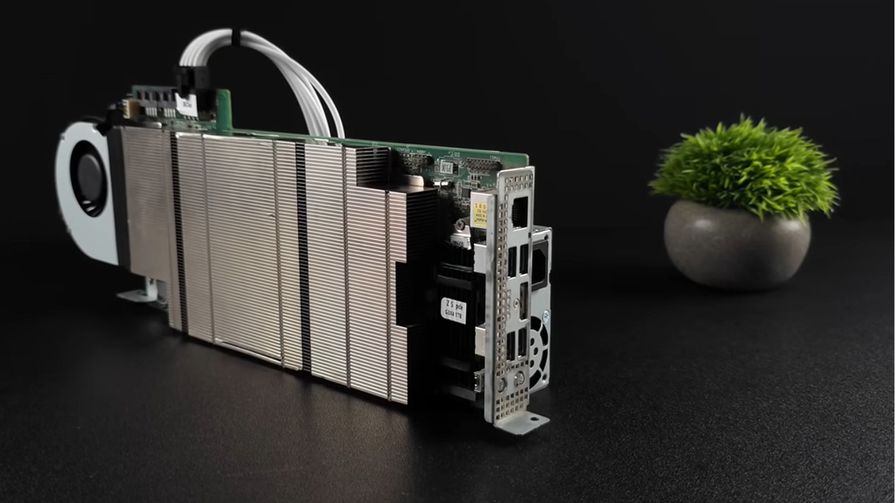 User Builds “Steam Machine” for Around 150 US Dollars: The Console Achieves 60 FPS in Full HD