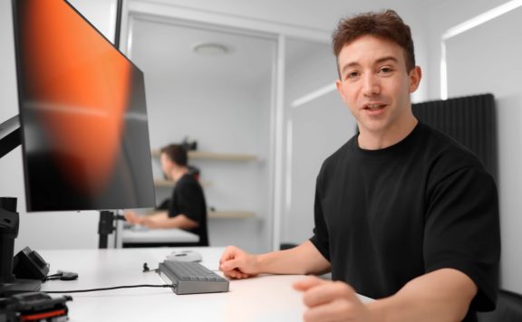 Titelbild YouTuber Optimum OLED