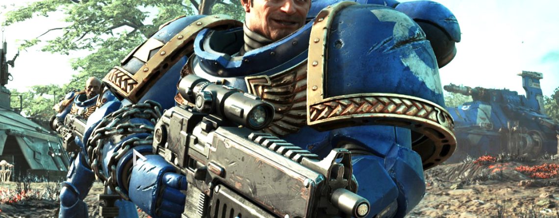 Космодесантник Warhammer 40k в доспехах, держащий Болтер