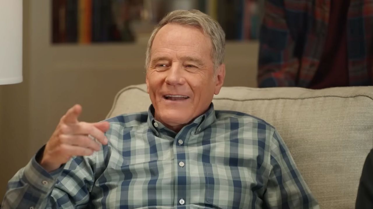 „Ich glaube, er tut es aus Angst“: Bryan Cranston weiß genau, warum seine Ehe in Malcolm Mittendrin so gut hält