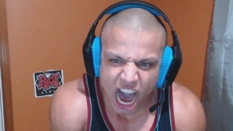 Tyler1 schreit ins Mikro