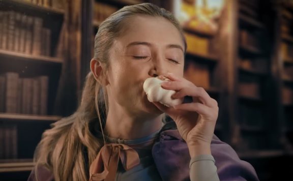 Vampire Survivors Launch Trailer Screenshot