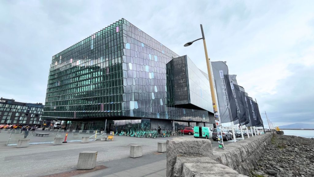 Harpa Gebäude