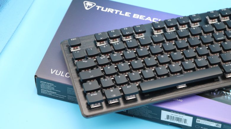 Titelbild Turtle Beach Vulcan II Seitenansicht