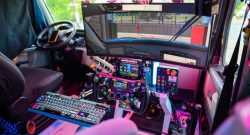 Titelbild Gaming-System im Lastwagen