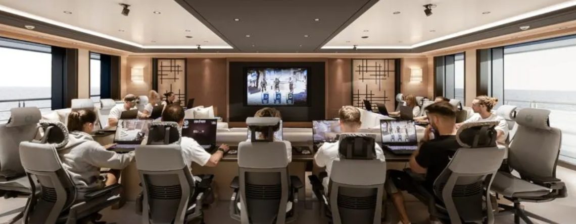 Ein Bild zeigt Leute beim Zocken auf Gabe Newells neuer Luxusyacht, aber Fans seufzen: „Diese Glühbirne da hab’ ich bezahlt“