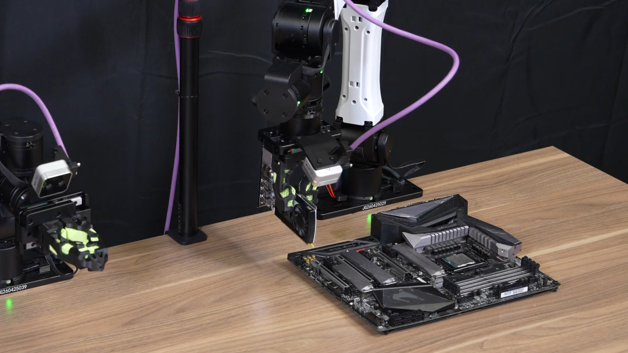 Nvidia-nimmt-PC-Spielern-ein-Hobby-zeigt-einen-Roboter-der-bald-euren-PC-zusammenbauen-k-nnte